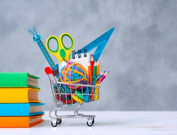 ÚTILES ESCOLARES
